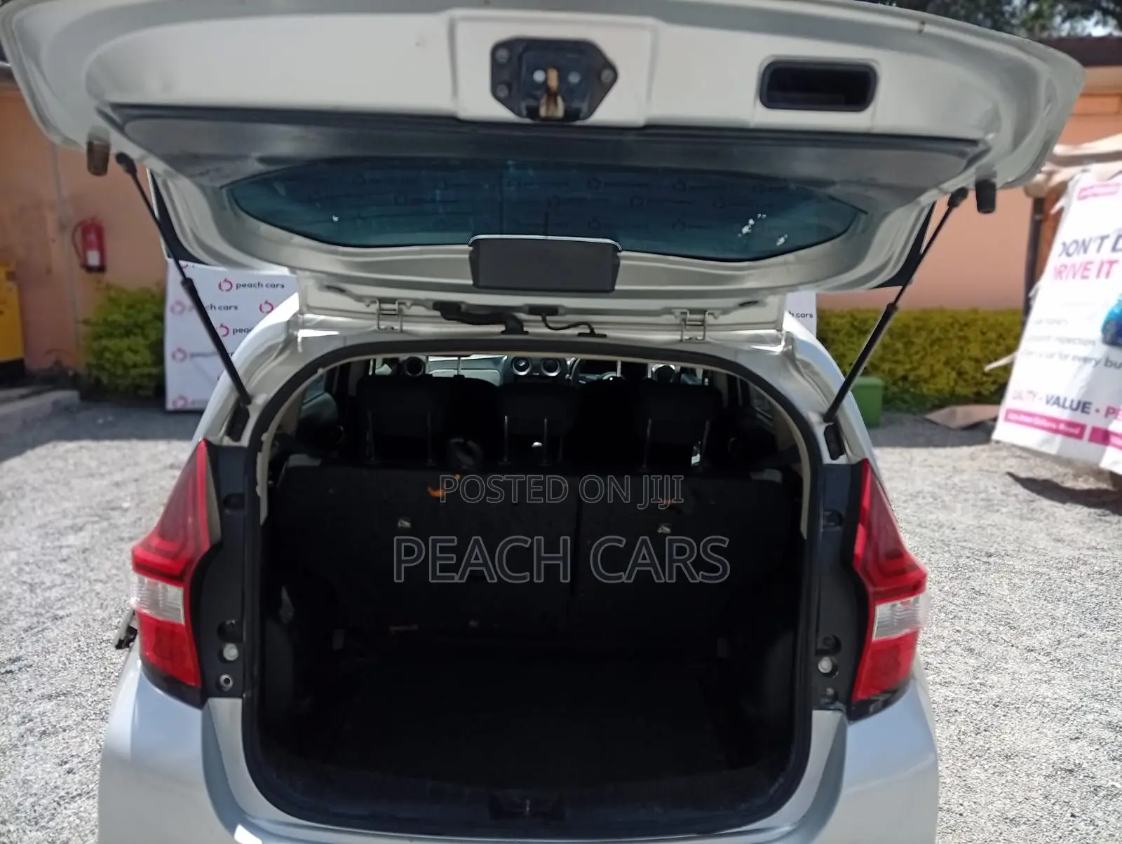 Nissan Note 2018 Silver