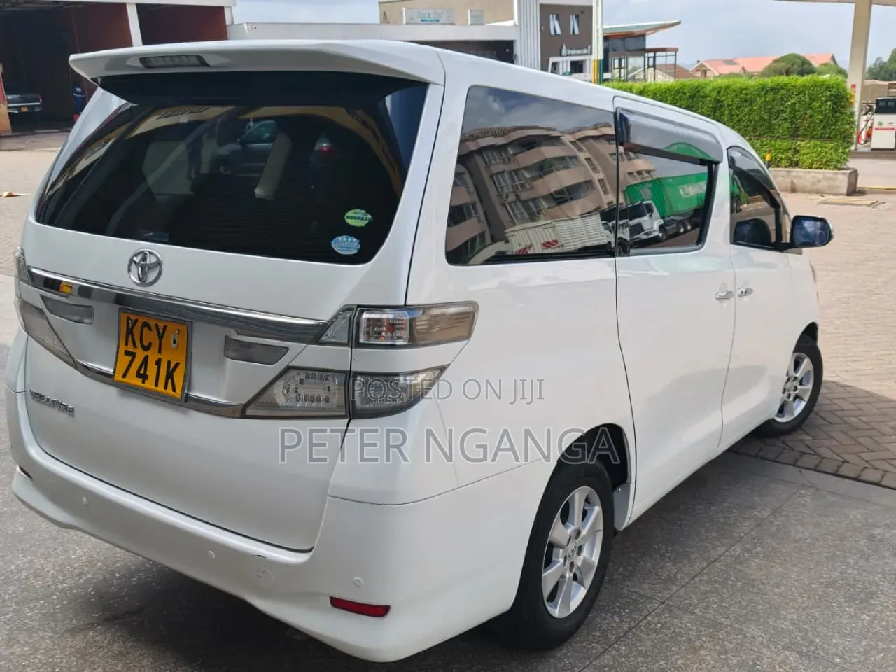 Toyota Alphard 2012 White