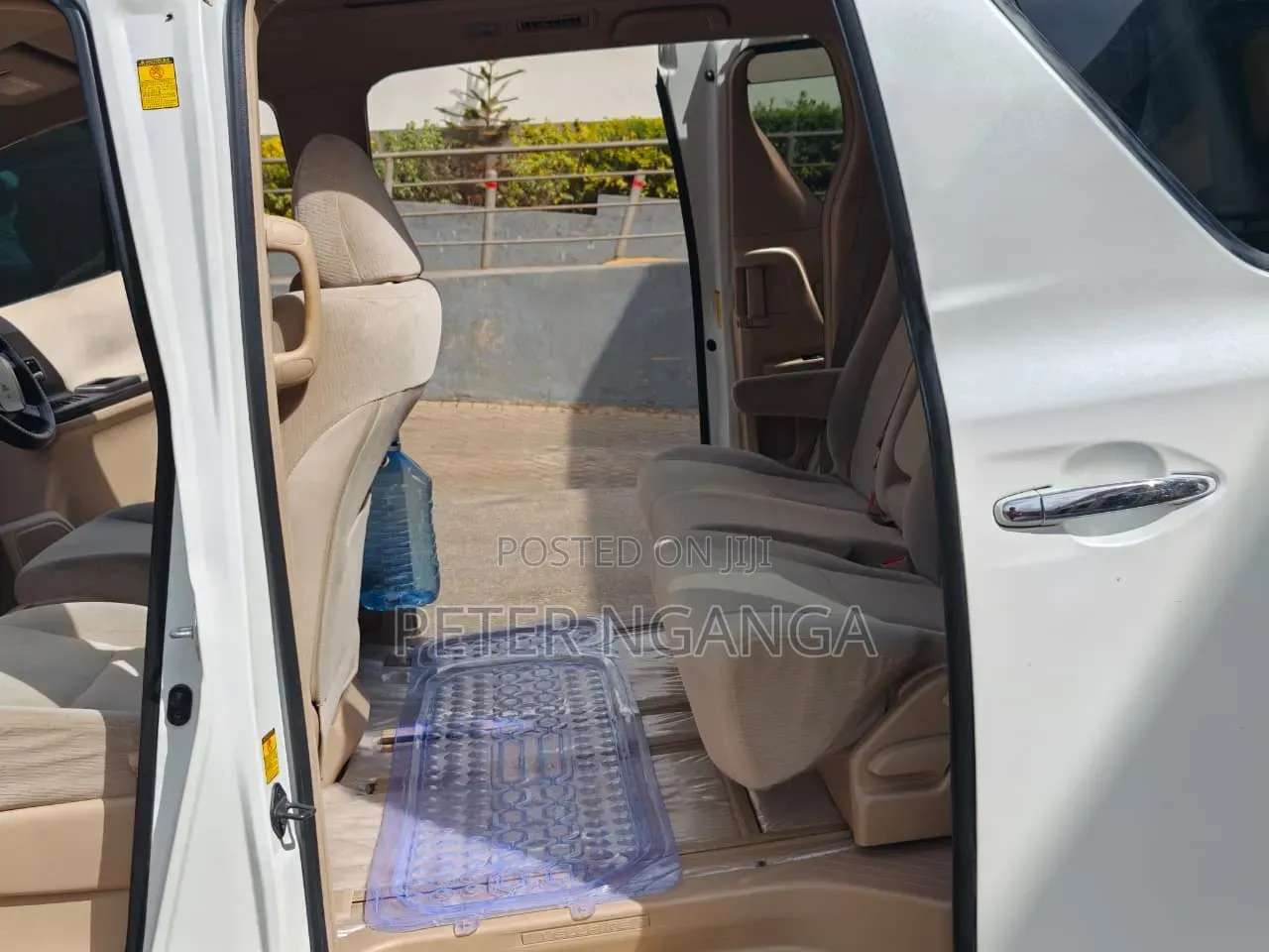 Toyota Alphard 2012 White