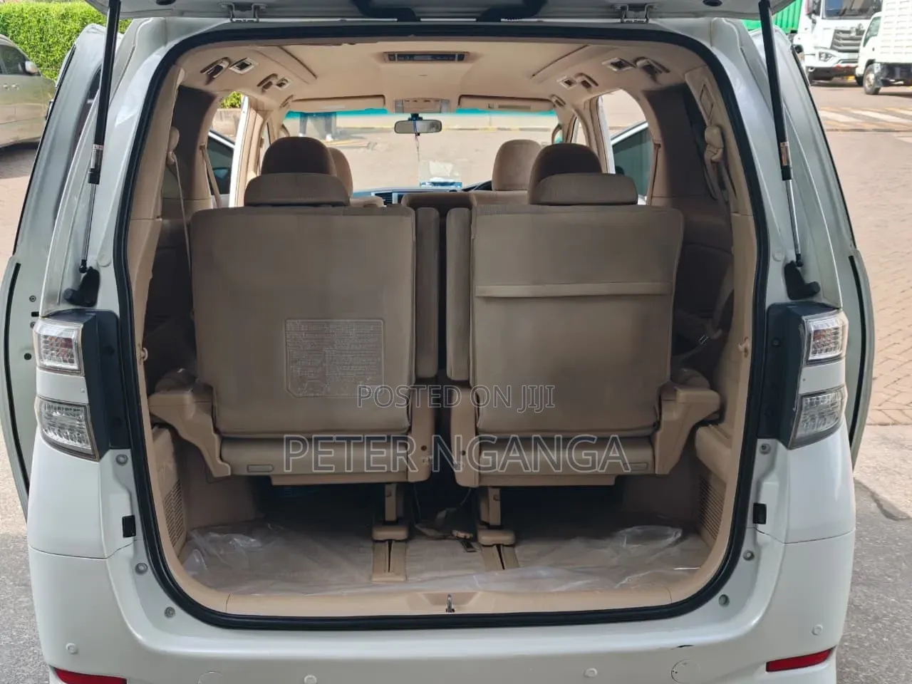 Toyota Alphard 2012 White