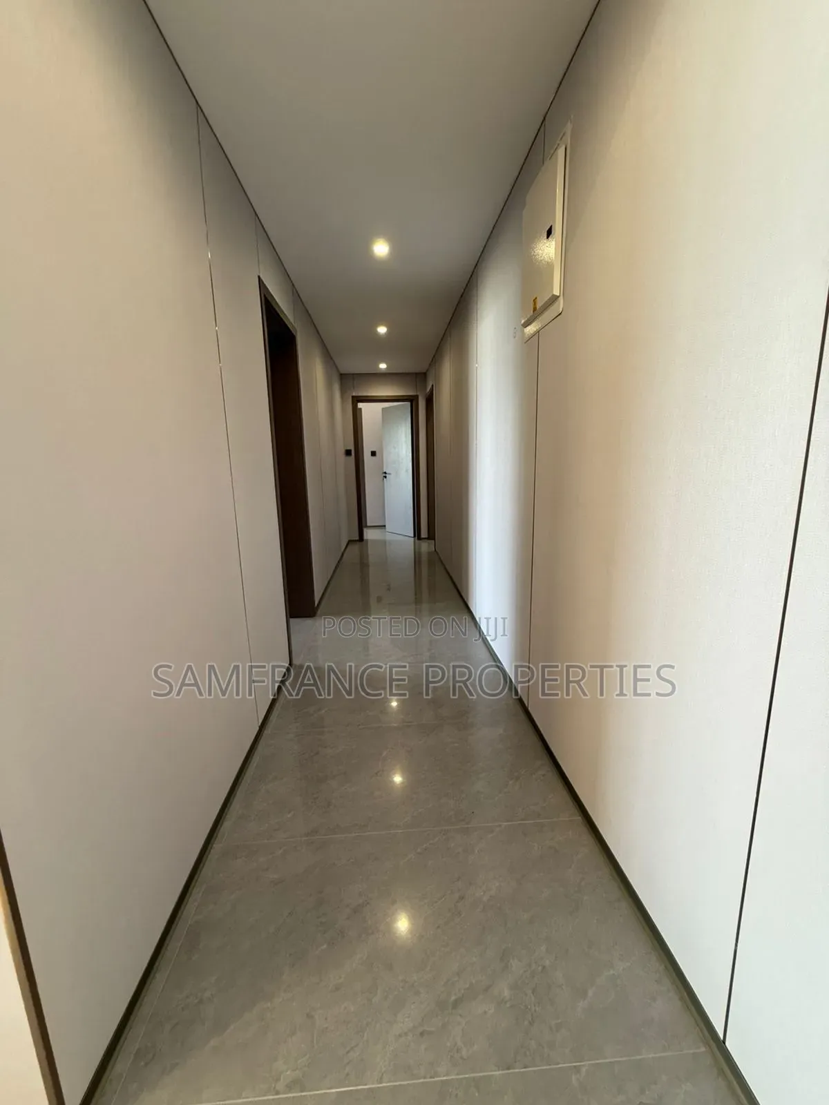 3bdrm Apartment in Nyali Beach Front for sale