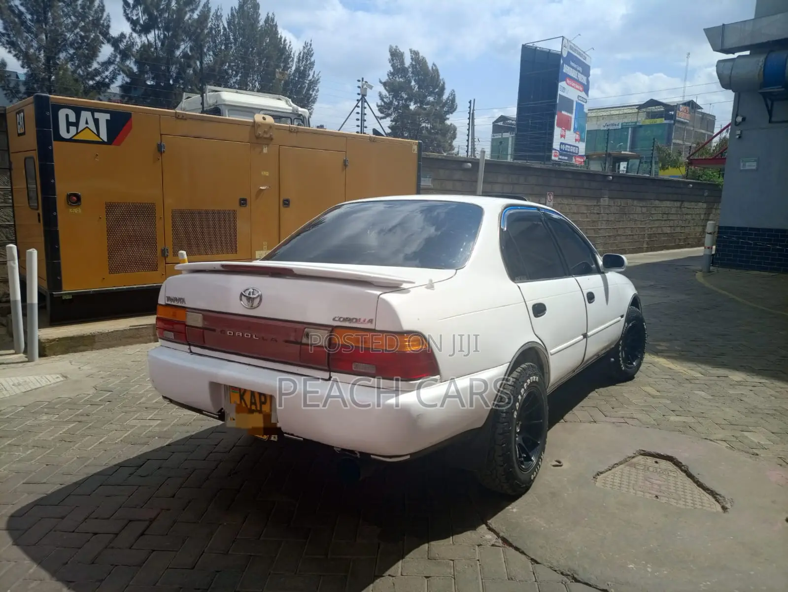 Toyota Corolla 1992 White