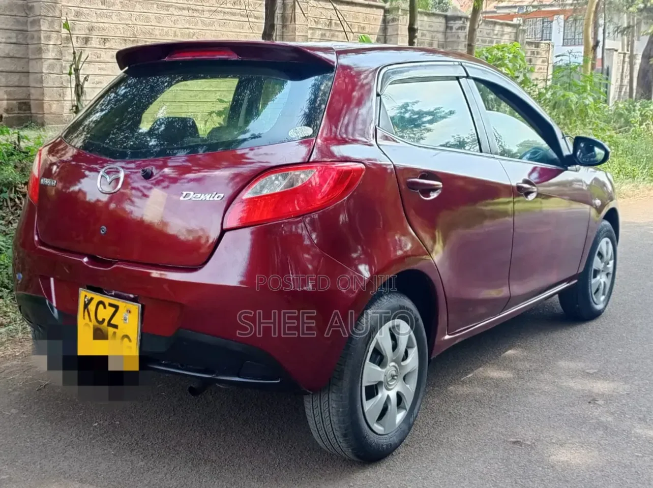 Mazda Demio 2013 Maroon