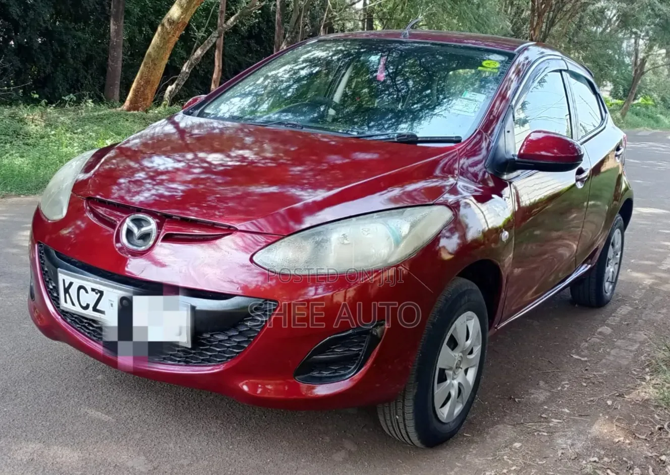 Mazda Demio 2013 Maroon