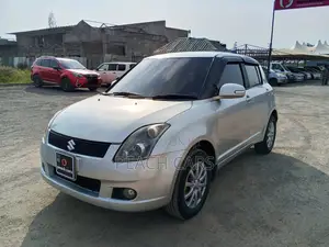 Suzuki Swift 2010 Silver
