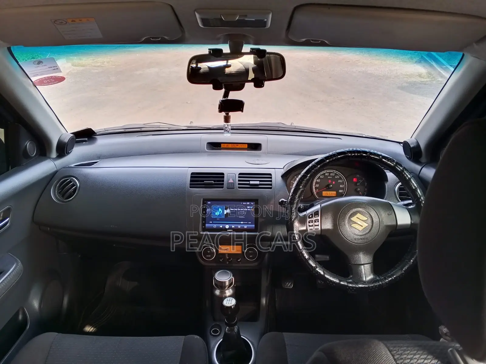 Suzuki Swift 2010 Silver