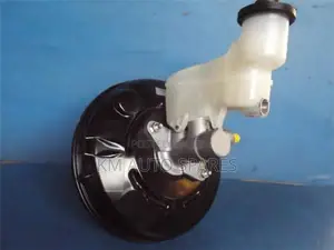 Toyota Spade Brake Booster/Master Cylinder