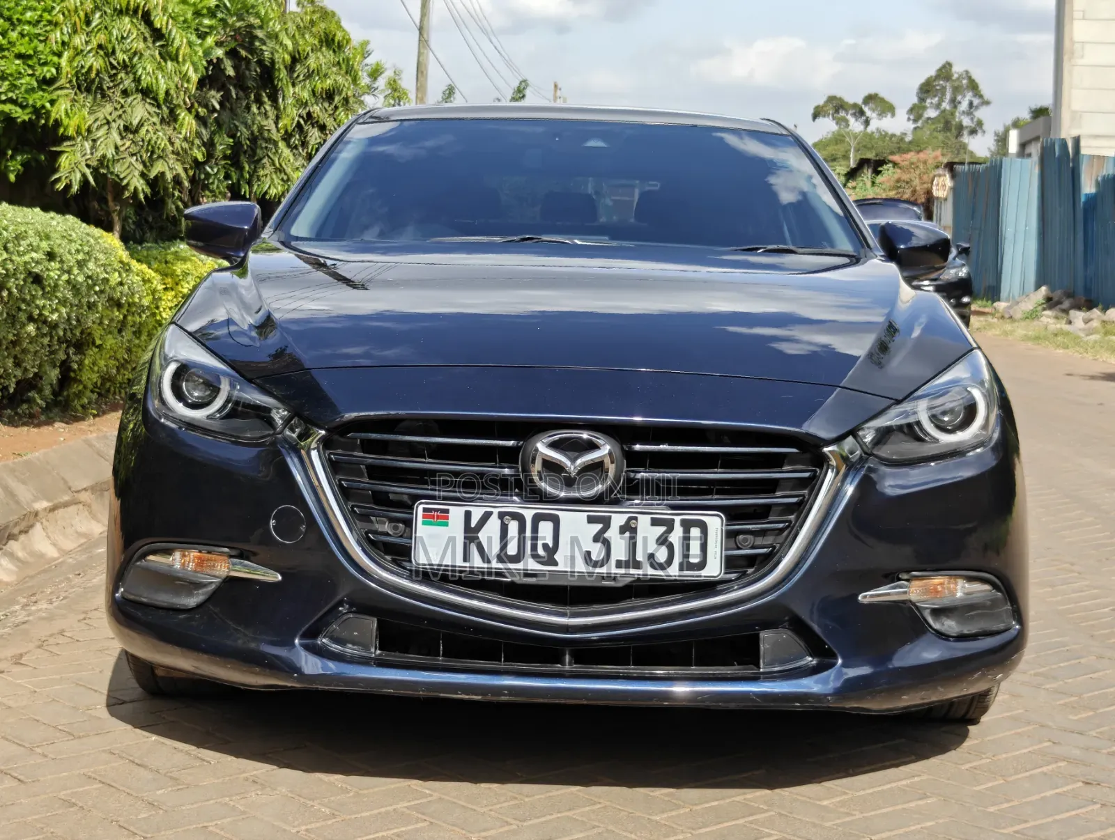 Mazda Axela 2017 Blue