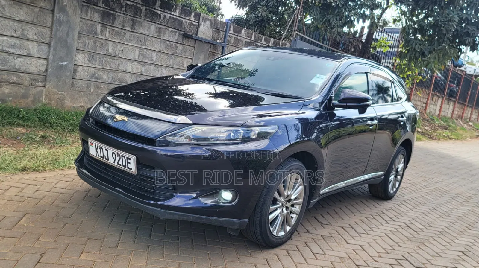 Toyota Harrier 2016 Black