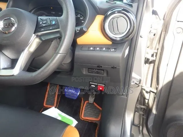 Nissan Kicks 2020 Gray
