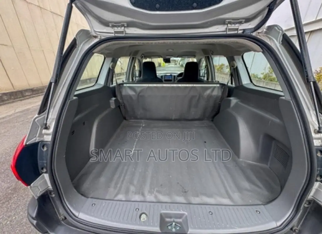 Nissan Advan 2019 Silver