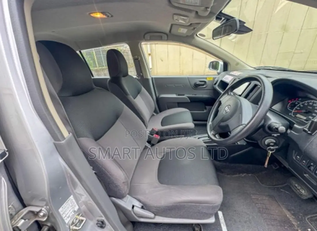 Nissan Advan 2019 Silver