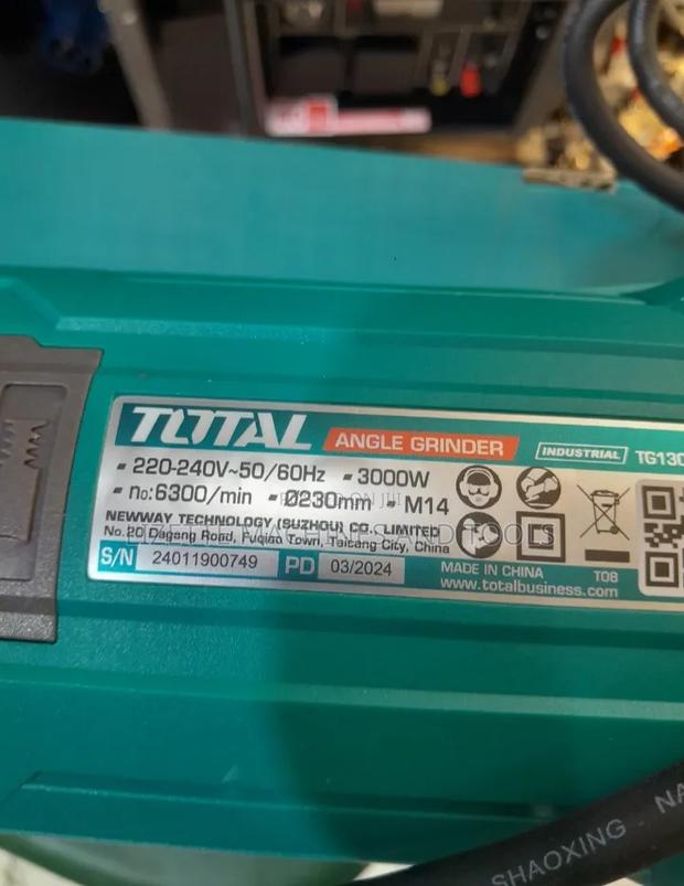 Total 9" Electric Angle Grinder 3000w - thumbnail 2