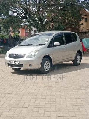 Toyota Corolla Spacio 2002 Silver