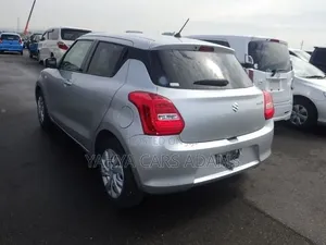 Suzuki Swift 2020 Silver