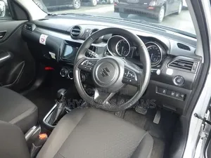 Suzuki Swift 2020 Silver