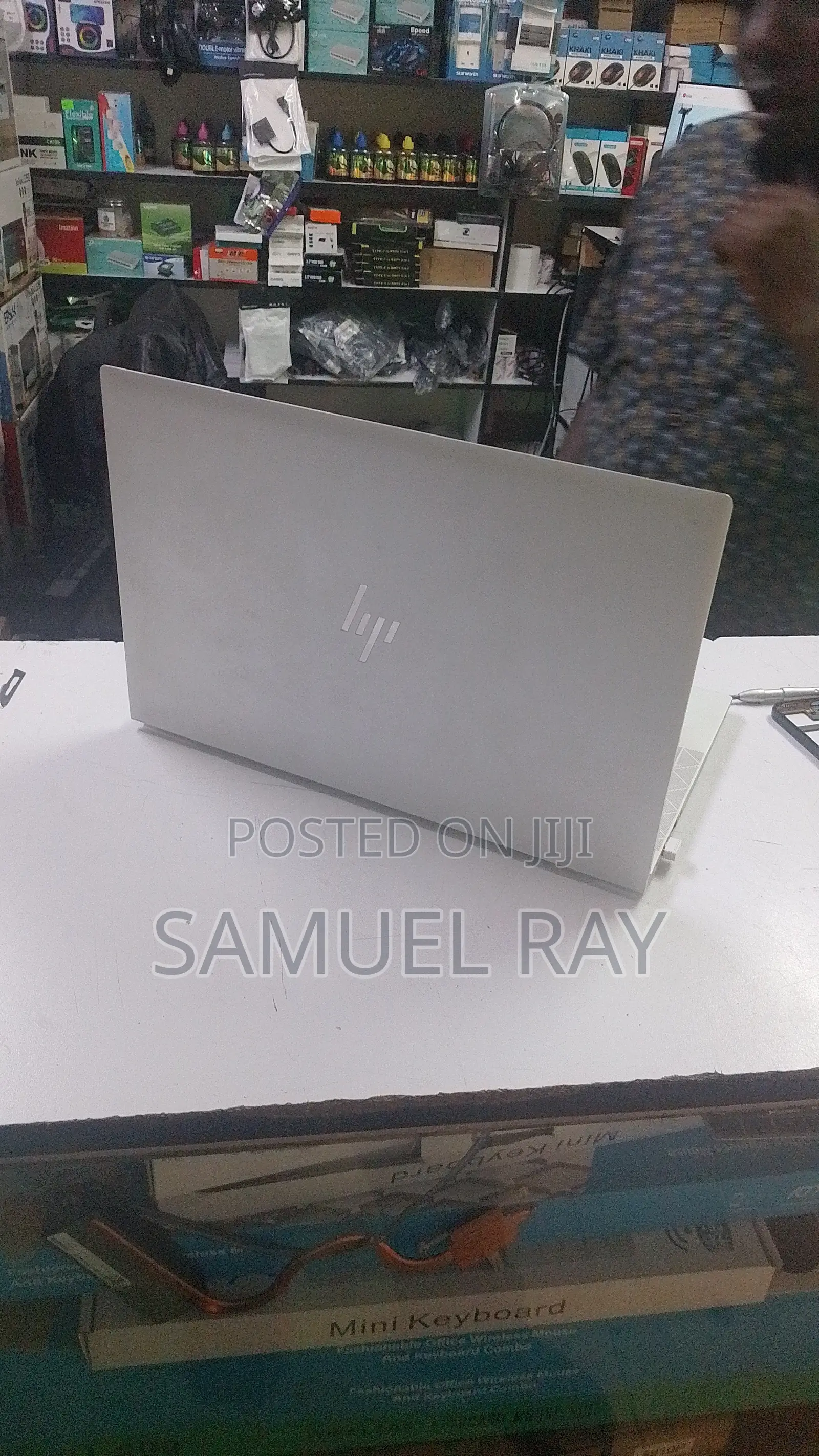 Laptop HP EliteBook 840 G10 32GB Intel Core i7 SSD 512GB