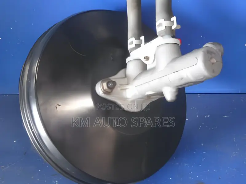 Toyota Ist Brake Booster/Master Cylinder