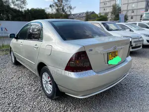 Toyota Corolla 2004 Gold