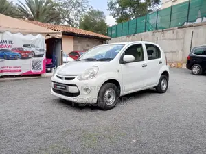 Toyota Passo 2014 White