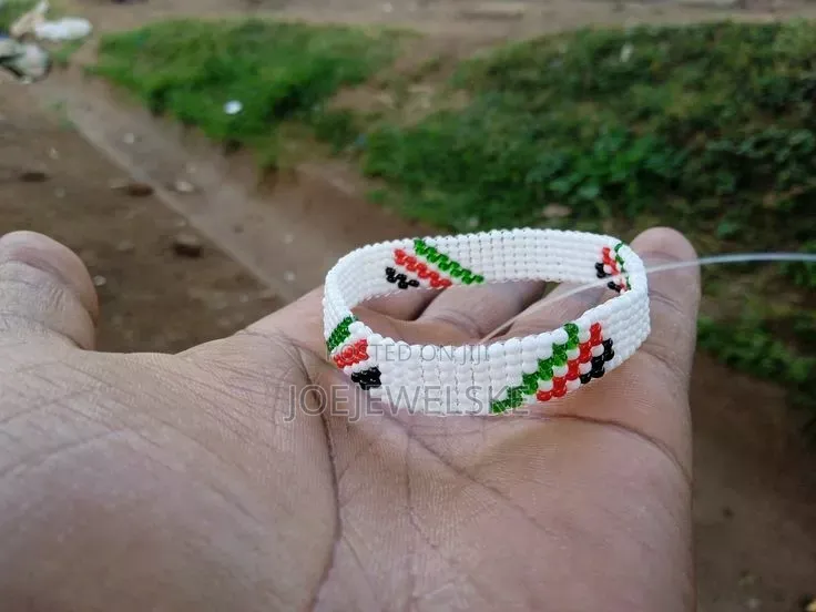 Maasai Shanga