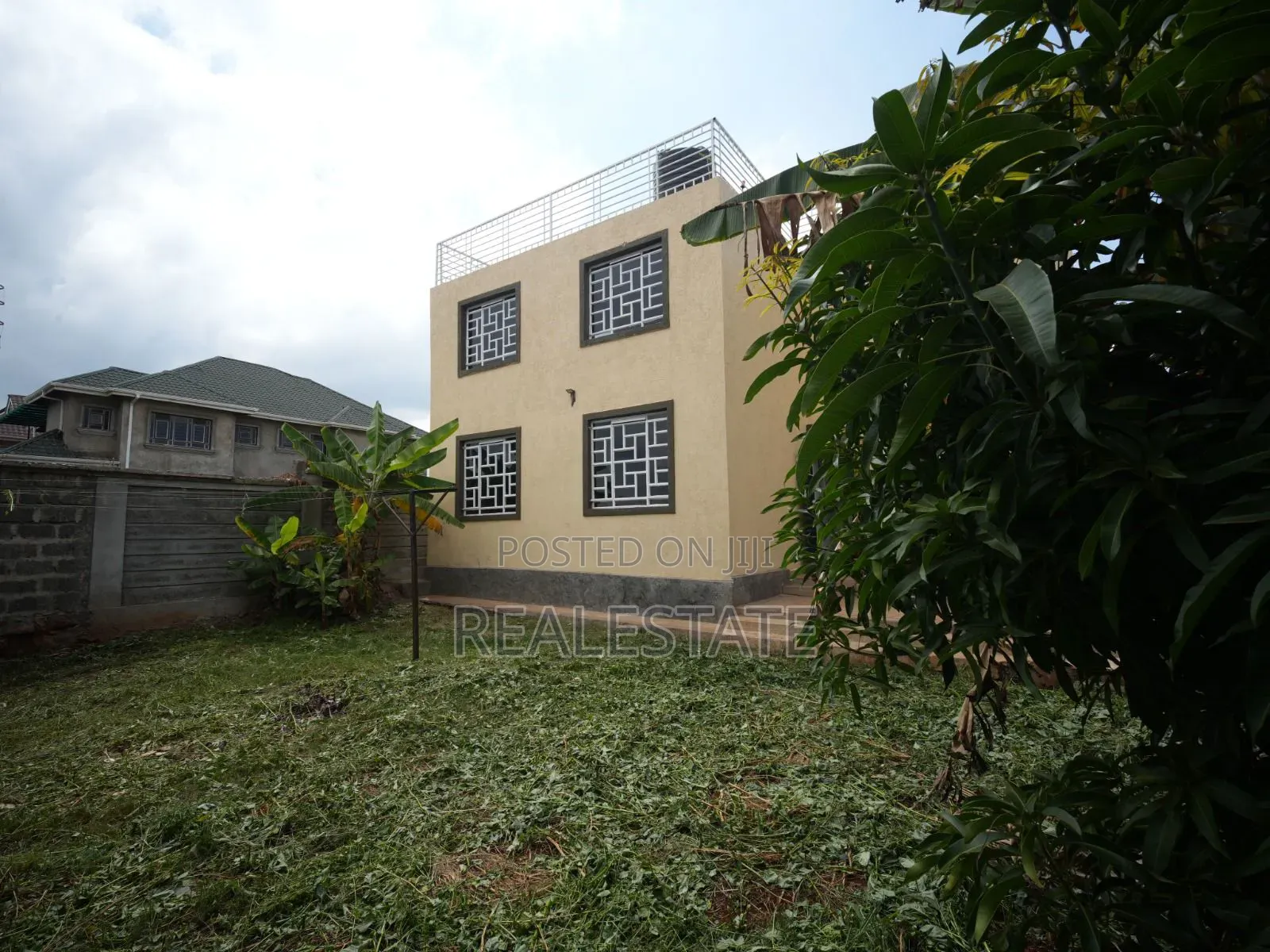 4bdrm Maisonette in Membley Estate for sale