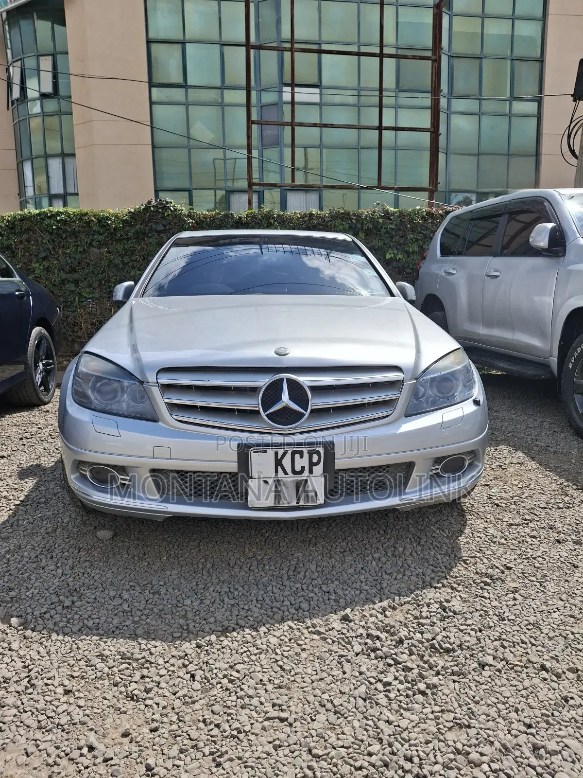 Mercedes-Benz C200 2010 Silver