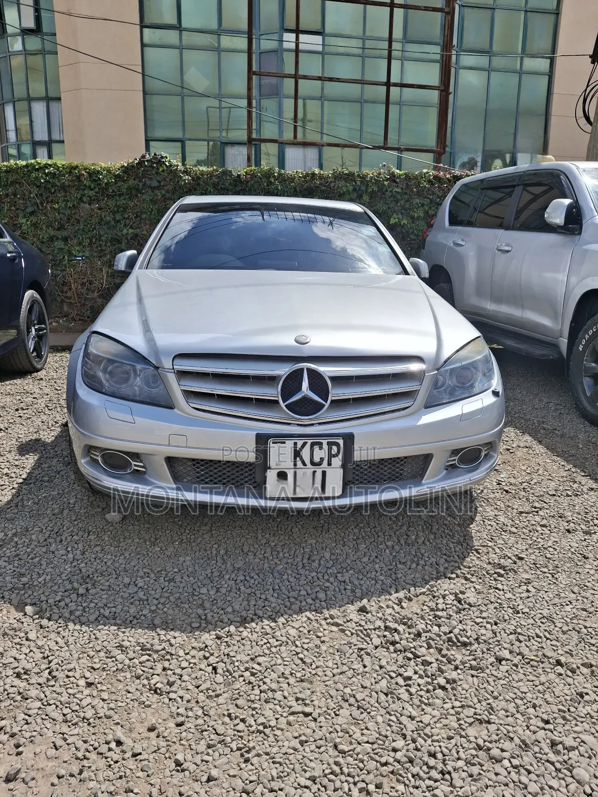 Mercedes-Benz C200 2010 Silver