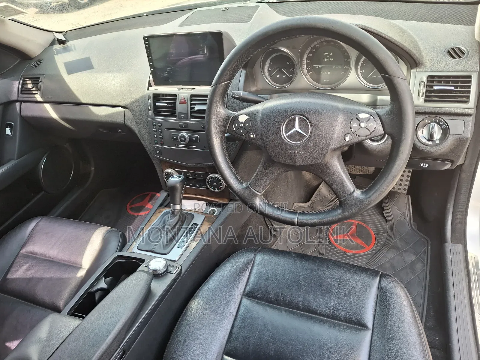 Mercedes-Benz C200 2010 Silver