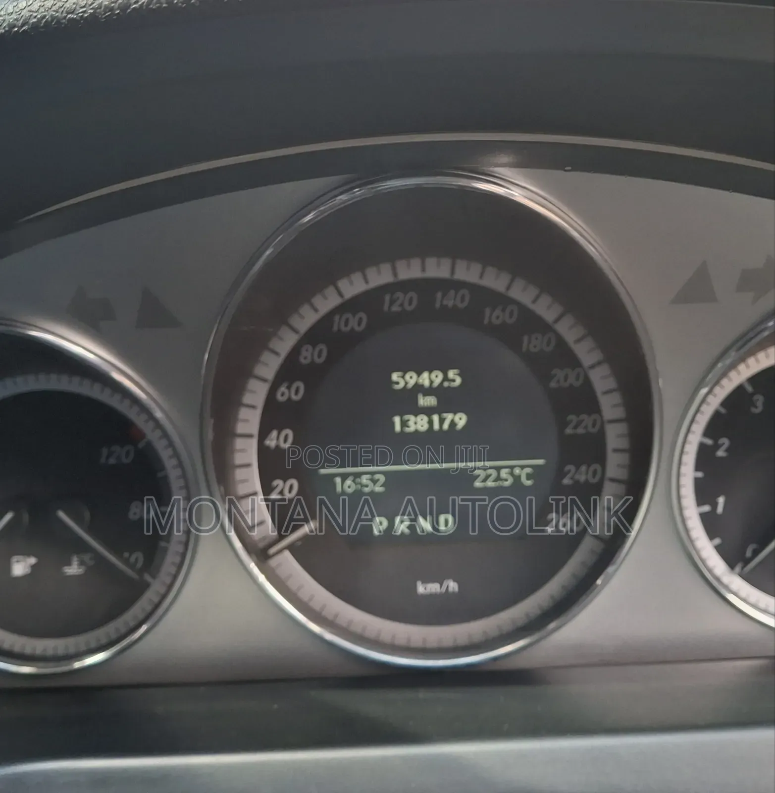 Mercedes-Benz C200 2010 Silver