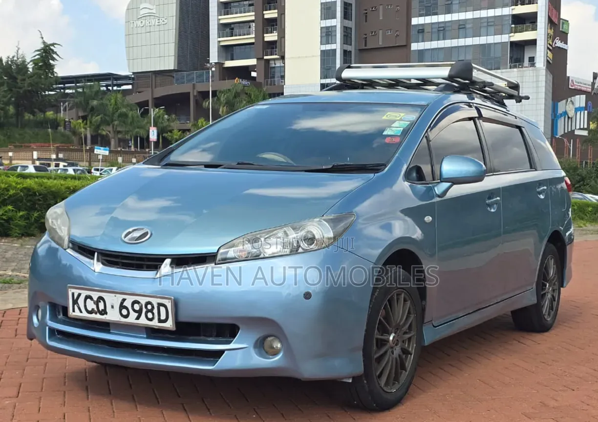 Toyota Wish 2011 Blue