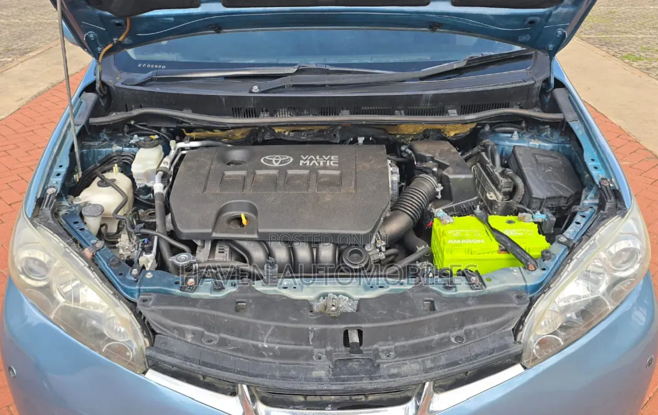 Toyota Wish 2011 Blue