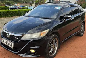 Honda Stream 2011