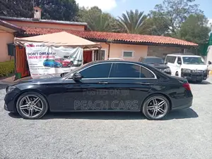 Mercedes-Benz E200 2017 Black