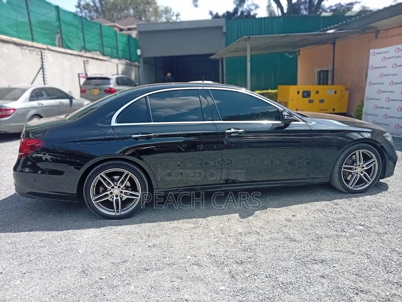 Mercedes-Benz E200 2017 Black