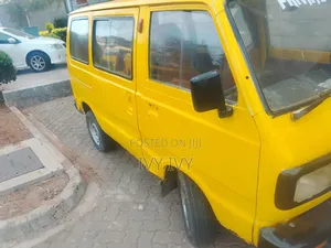 Suzuki Maruti 2007 Yellow