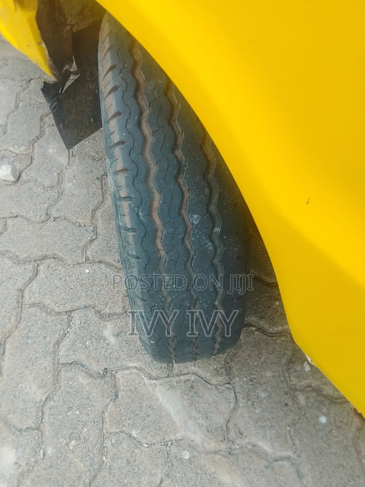 Suzuki Maruti 2007 Yellow