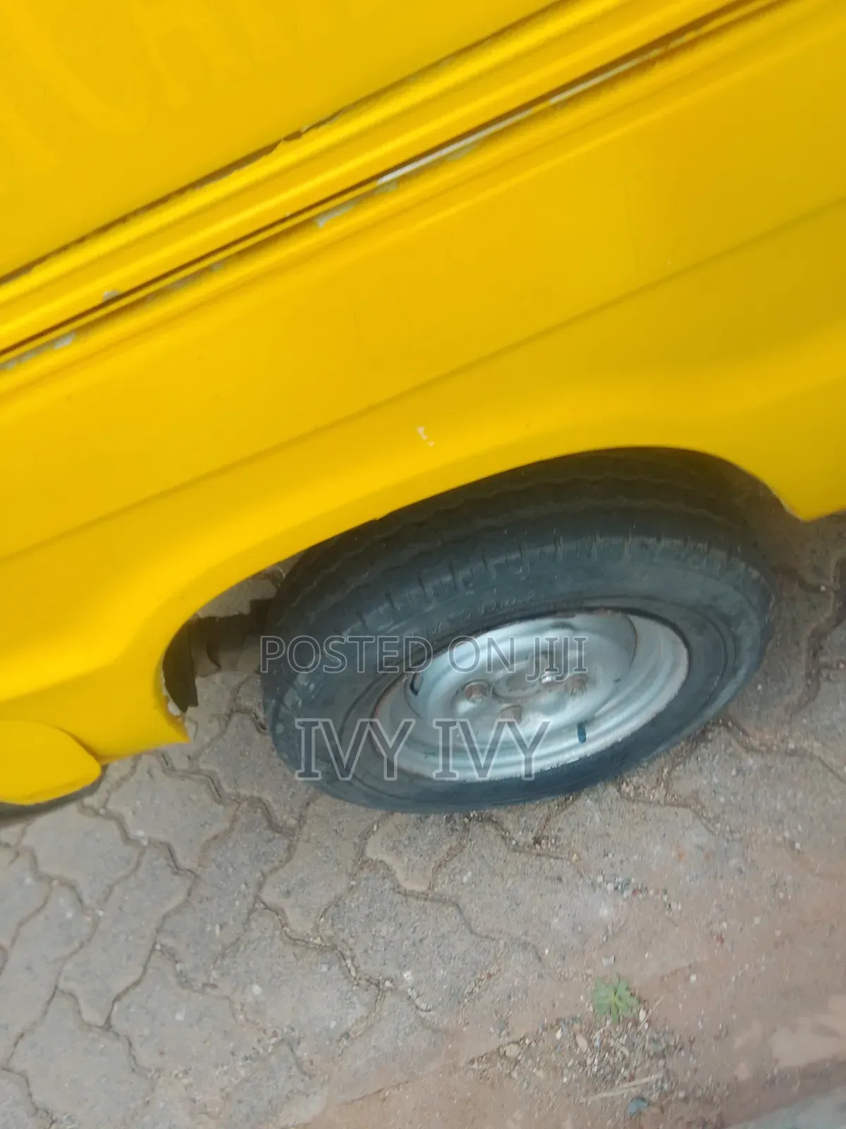 Suzuki Maruti 2007 Yellow