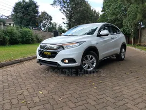 Honda Vezel 2019 White