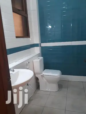 For Sale 3 Bedrooms Apartments