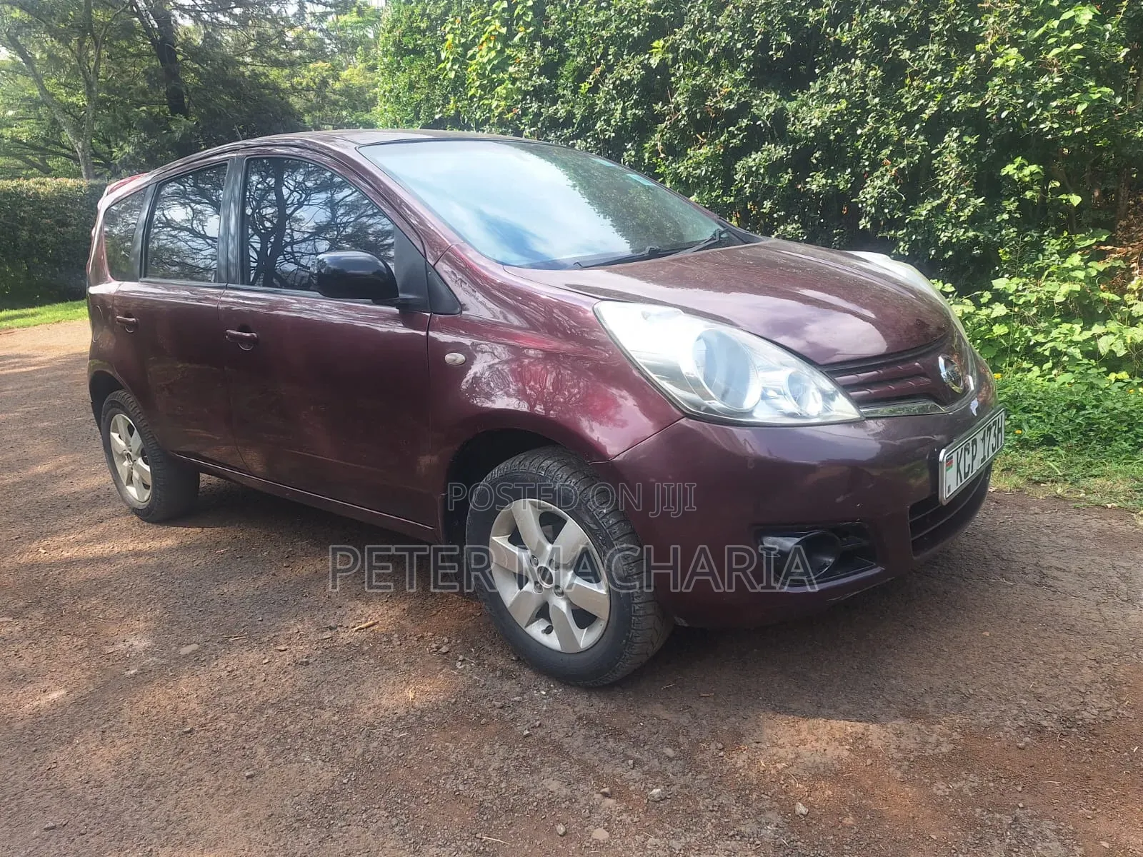 Nissan Note 2012 Brown