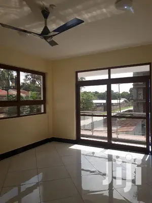 For Sale 3 Bedrooms Apartments