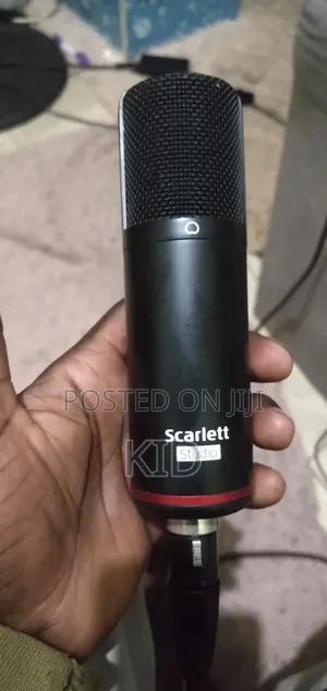Scarlett Mic Third Generation