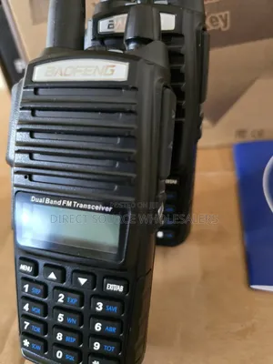 Baofeng Uv-82 Walkie Talkie Dual Band Long Range Two-way Radio