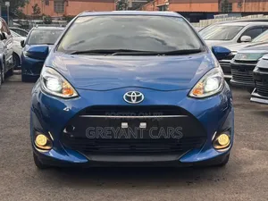 Toyota Aqua 2019 Blue