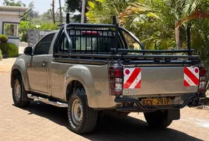 Isuzu D-MAX 2019 Gray