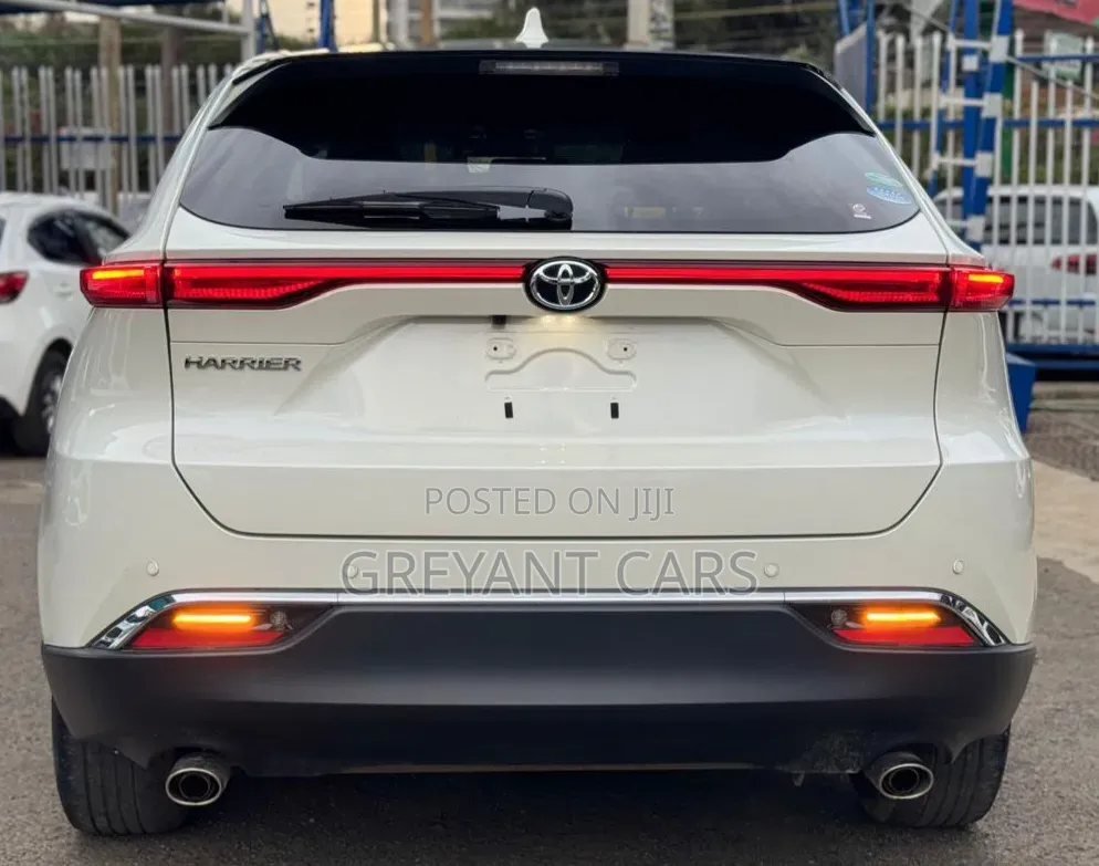 Toyota Harrier Z 2020 White