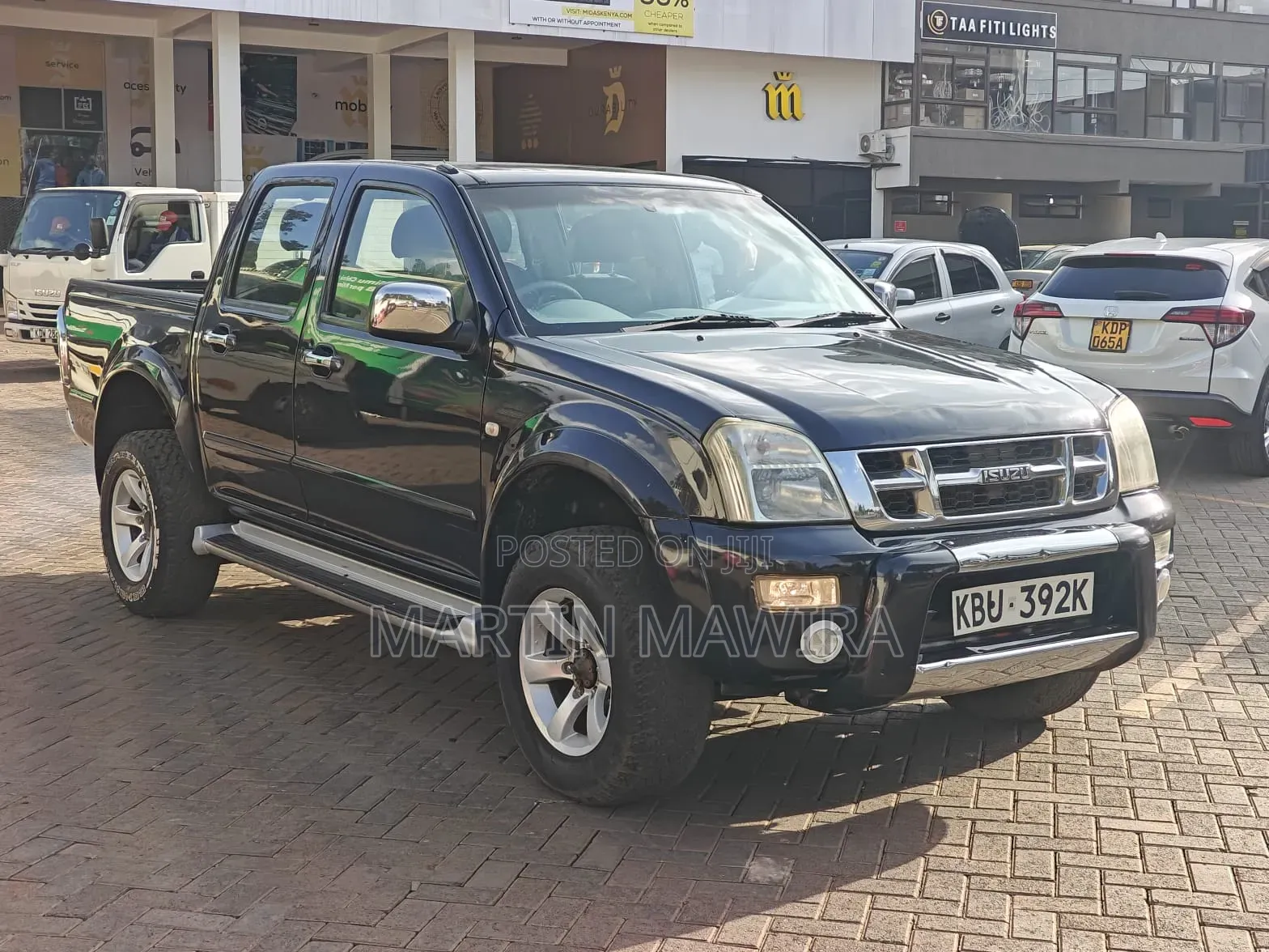 Isuzu D-MAX 2005 Black