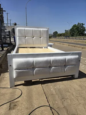 4x6 Mocket Bed White and Gray 
