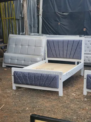 4x6 Mocket Bed White and Gray 